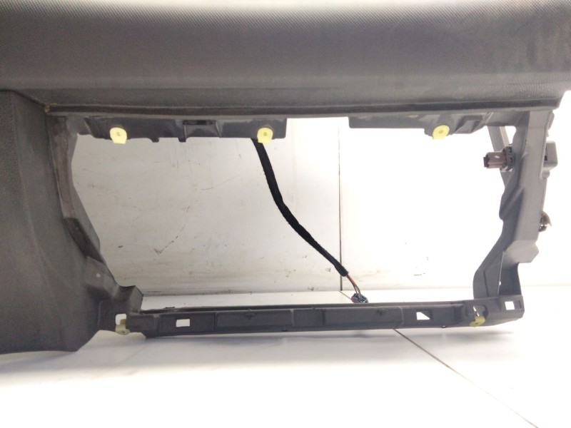 Recambio de salpicadero para peugeot 308 confort referencia OEM IAM 8231GZ 9681466680 