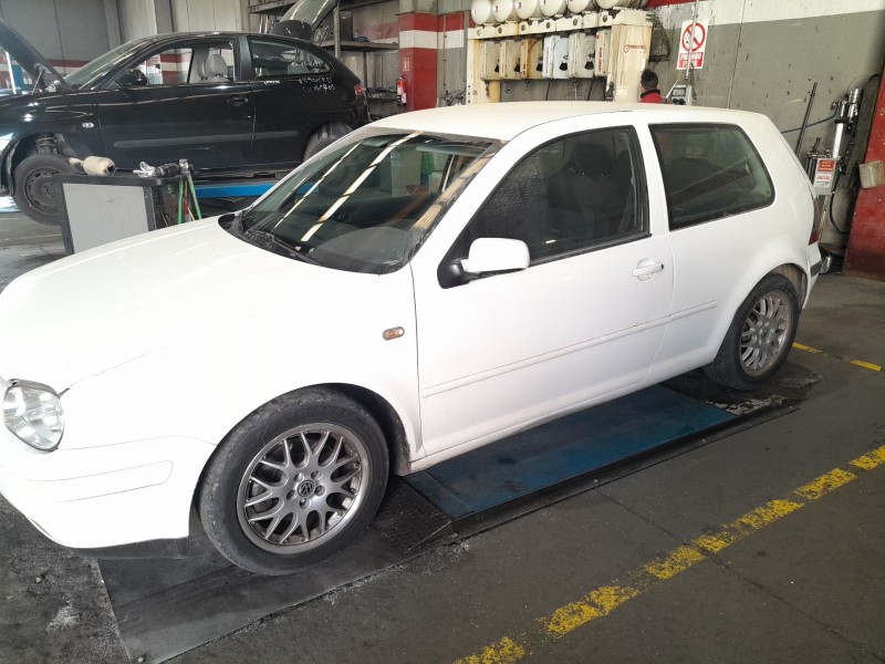 volkswagen golf iv berlina (1j1) del año 1998