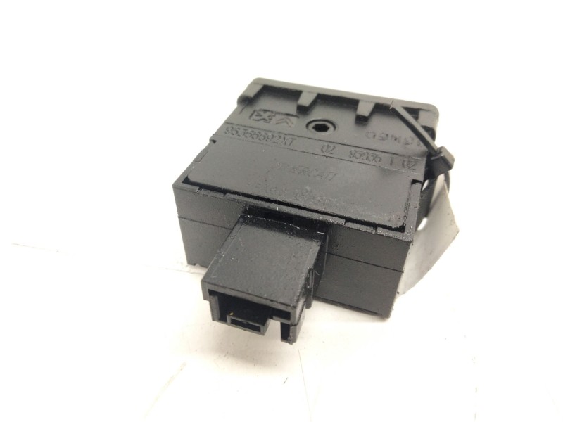 Recambio de regulador luces faros para peugeot 308 sw premium referencia OEM IAM 96466692XT  