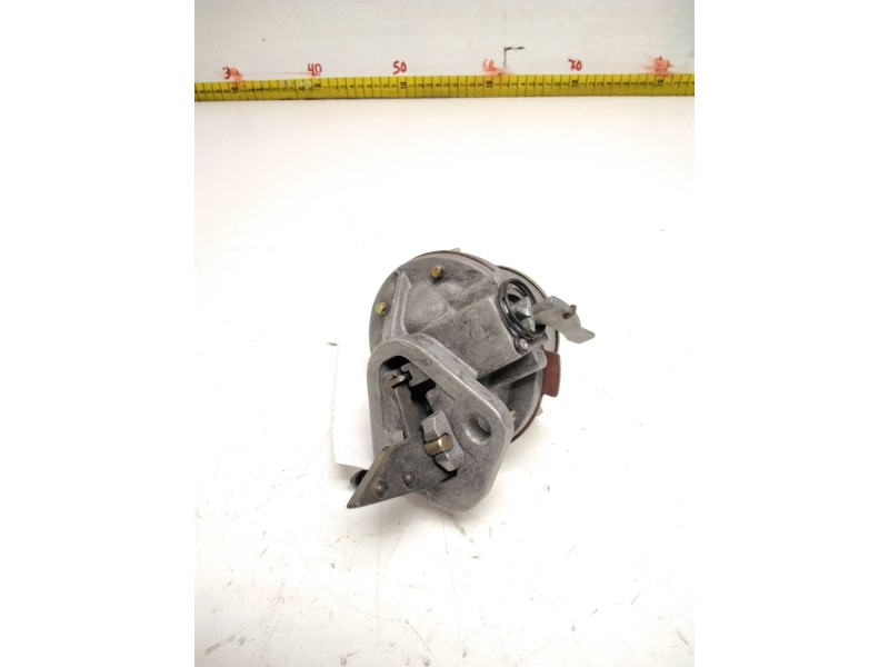 Recambio de bomba combustible para ebro l35 perkins referencia OEM IAM AK04443164  IMSA
