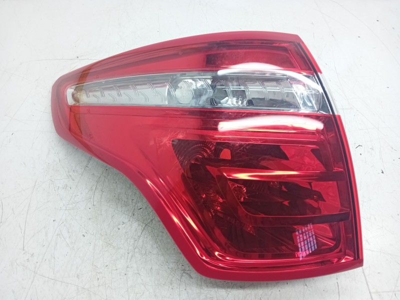 Recambio de piloto trasero izquierdo para citroen c4 picasso 1.6 16v hdi fap referencia OEM IAM 9673164880  