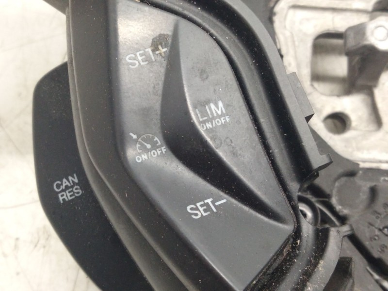 Recambio de volante para ford c-max referencia OEM IAM AM513600BF3ZHE  