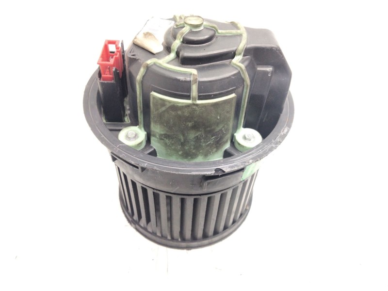 Recambio de motor calefaccion para peugeot 308 sw premium referencia OEM IAM   