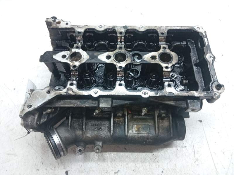 Recambio de culata derecha para infiniti ex 30d referencia OEM IAM 11740748047 1104100Q1E 