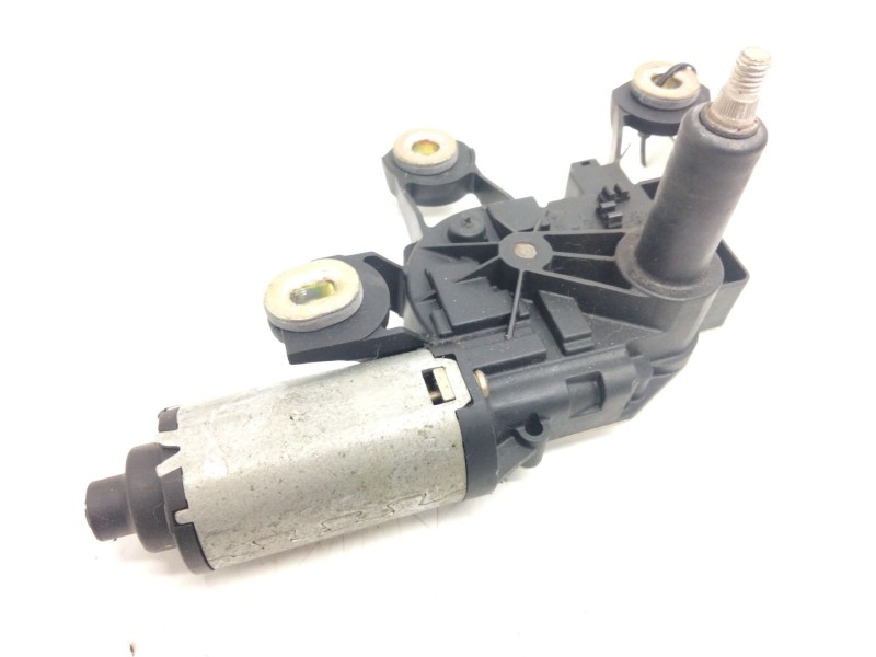 Recambio de motor limpia trasero para ford fiesta (cbk) ambiente referencia OEM IAM 2S61A17K441AB  