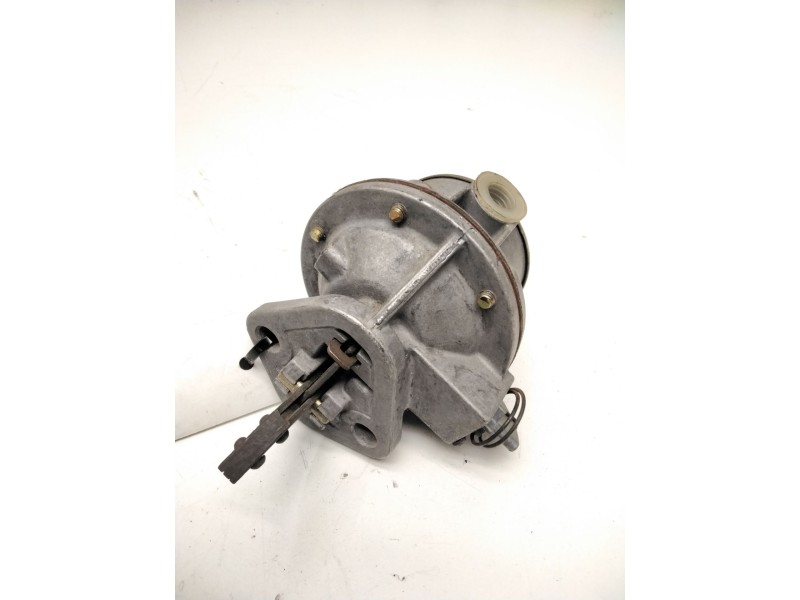 Recambio de bomba combustible para ebro l35 perkins referencia OEM IAM AK04443164  IMSA