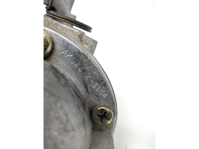 Recambio de bomba combustible para ebro l35 perkins referencia OEM IAM AK04443164  IMSA