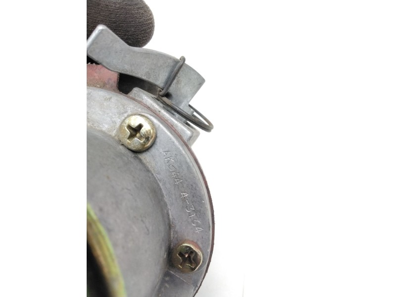 Recambio de bomba combustible para ebro l35 perkins referencia OEM IAM AK04443164  IMSA