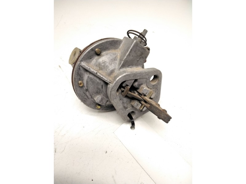 Recambio de bomba combustible para ebro l35 perkins referencia OEM IAM AK04445164  IMSA