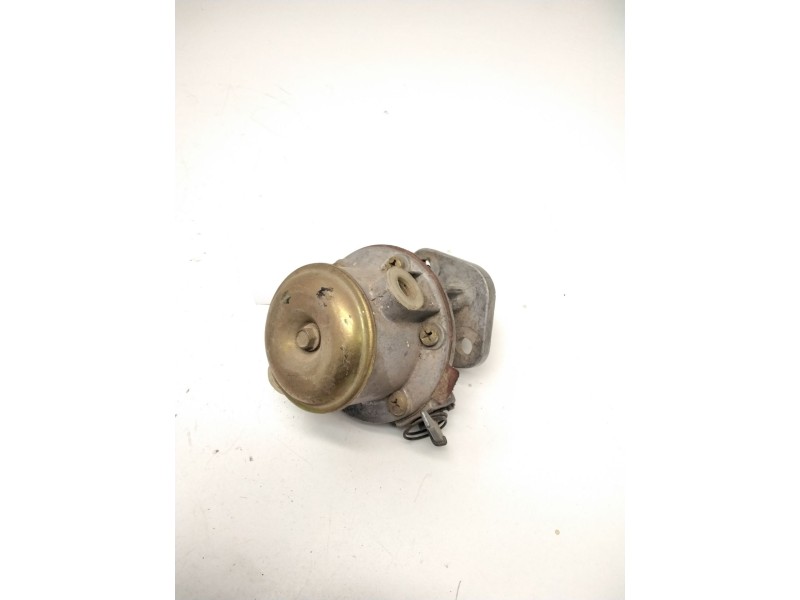 Recambio de bomba combustible para ebro l35 perkins referencia OEM IAM AK04443164  IMSA