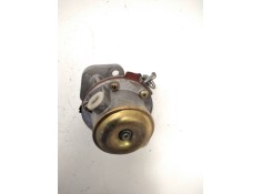 Recambio de bomba combustible para ebro l35 perkins referencia OEM IAM AK04477444  IMSA