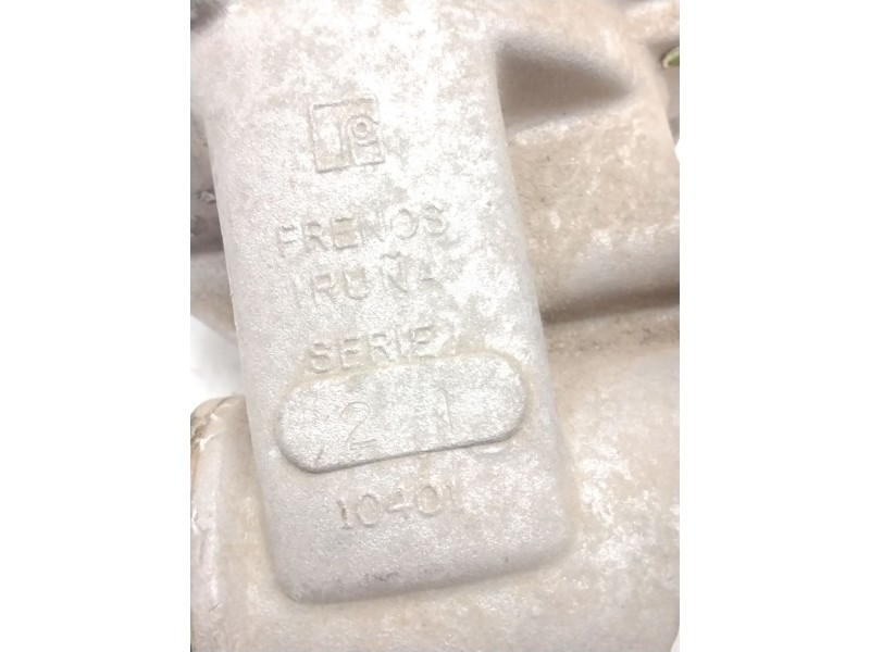 Recambio de soporte depresor freno/bomba vacio para seat 124 1.5 d referencia OEM IAM 10401  