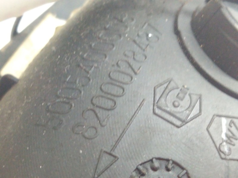 Recambio de maneta interior delantera izquierda para renault megane ii berlina 5p 1.5 dci diesel referencia OEM IAM 8200028487  