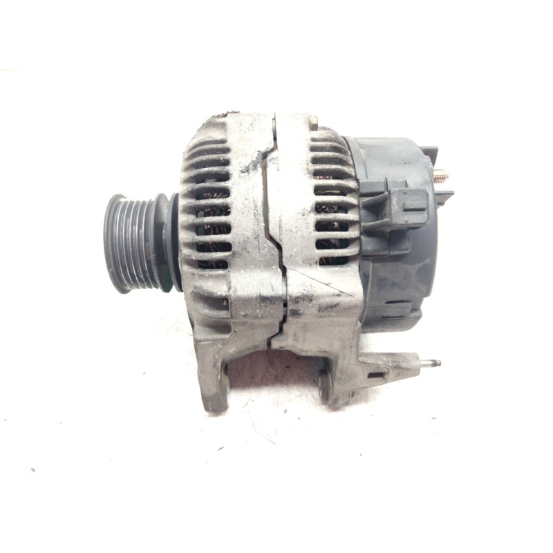 Recambio de alternador para volkswagen golf iv berlina (1j1) 1.8 referencia OEM IAM 037903025C  