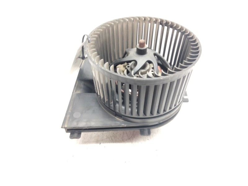 Recambio de motor calefaccion para volkswagen golf iv berlina (1j1) 1.8 referencia OEM IAM 1J1819021A  