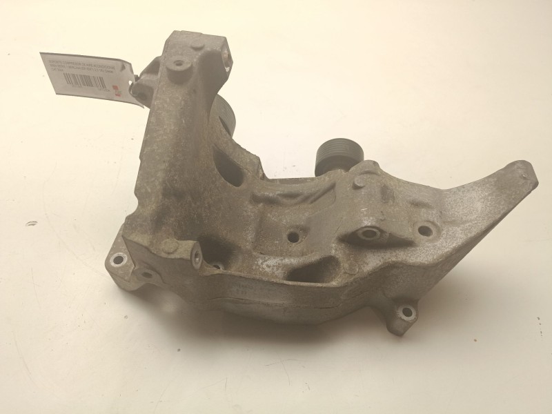 Recambio de soporte compresor de aire acondicionado para bmw serie 1 berlina (e81/e87) 2.0 16v diesel cat referencia OEM IAM   