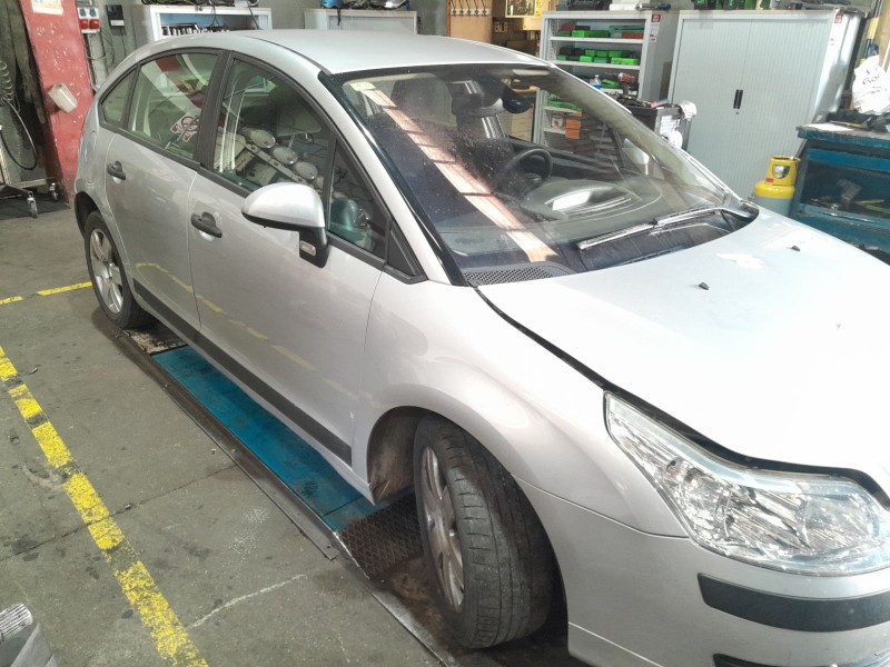 citroen c4 berlina del año 2007