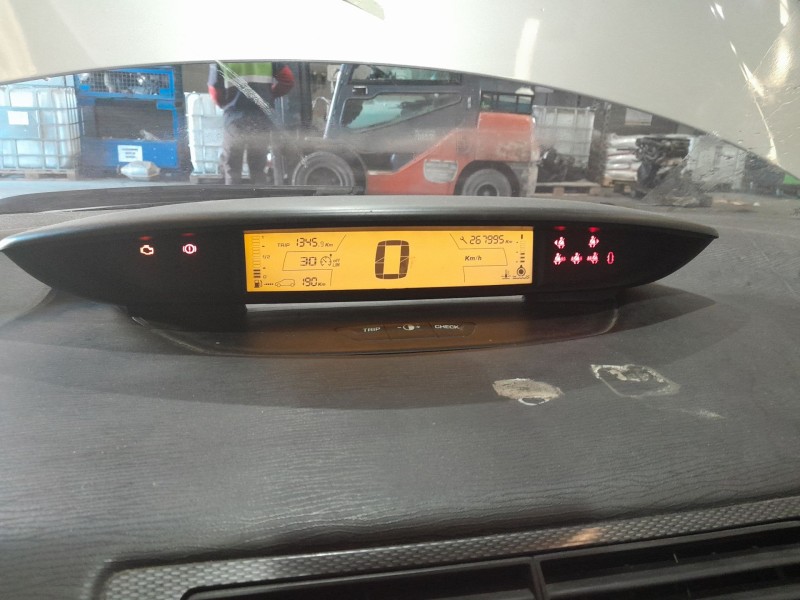 citroen c4 berlina del año 2007