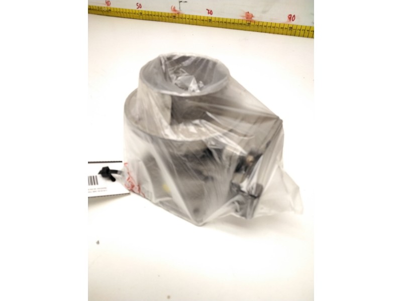 Recambio de caudalimetro para nissan serena (c23m) 2.0 cat referencia OEM IAM 2268053J00 HITACHI AFH5006