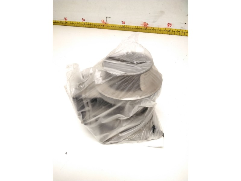 Recambio de caudalimetro para nissan serena (c23m) 2.0 cat referencia OEM IAM 2268053J00 HITACHI AFH5006