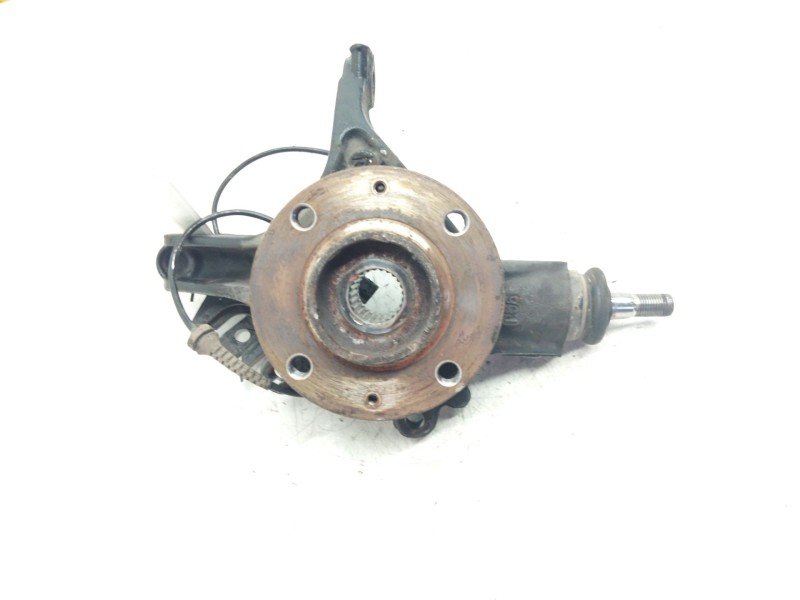 Recambio de mangueta delantera izquierda para citroen c4 berlina exclusive referencia OEM IAM   