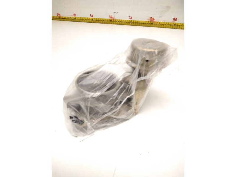 Recambio de cuerpo de mariposa para nissan almera (n15) 2.0 diesel referencia OEM IAM 71425403G8 CARBURIBAR 