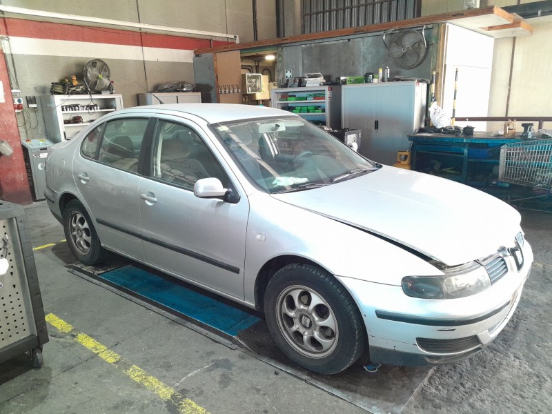 seat toledo (1m2) del año 2000