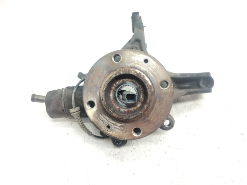 Recambio de mangueta trasera derecha para citroen c4 berlina exclusive referencia OEM IAM   