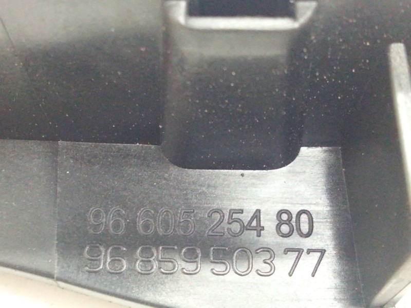 Recambio de maneta interior delantera izquierda para citroen c4 berlina exclusive referencia OEM IAM 9660625480 9685950377 