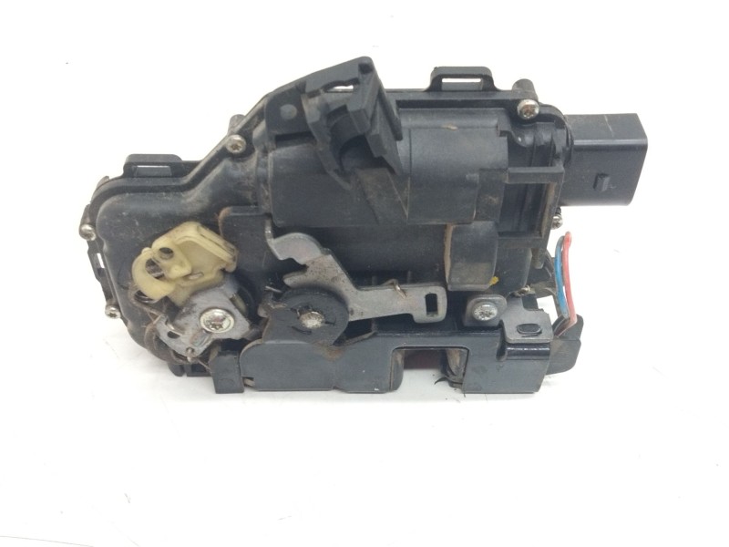 Recambio de cerradura puerta delantera izquierda para volkswagen golf iv berlina (1j1) 1.8 referencia OEM IAM 6X1837013H  
