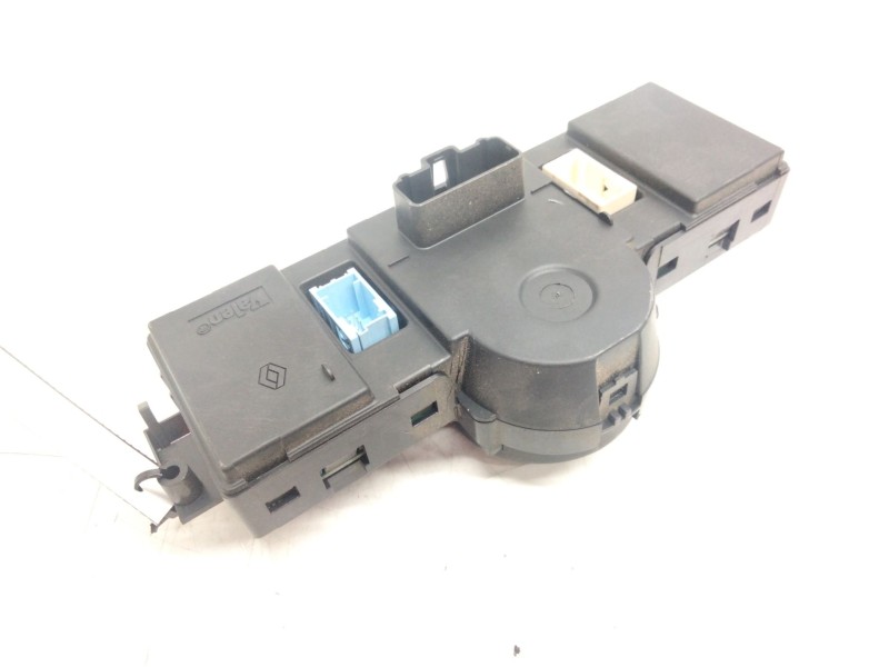 Recambio de mando calefaccion / aire acondicionado para renault megane ii berlina 5p 1.4 16v referencia OEM IAM 8200501456  