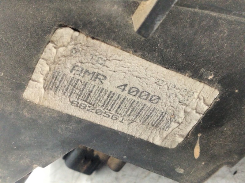 Recambio de faro izquierdo para land rover freelander (ln) 2.0 turbodiesel referencia OEM IAM 88205617  