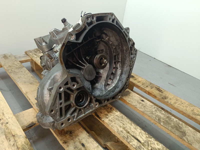 Recambio de caja cambios para opel corsa e 1.2 referencia OEM IAM BFFS394  