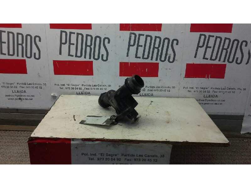 Recambio de caja termostato para bmw serie 3 berlina (e46) 2.0 16v diesel cat referencia OEM IAM 2247020  