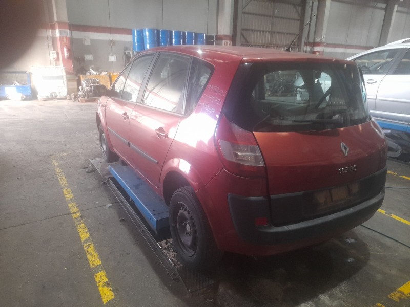 renault scenic ii del año 2004