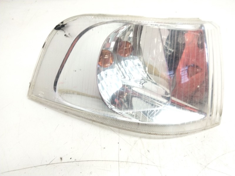 Recambio de piloto delantero derecho para volvo s40 berlina 1.8i referencia OEM IAM 30865563  