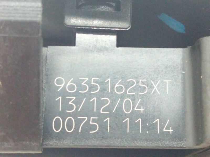 Recambio de mando elevalunas delantero derecho para peugeot 307 break / sw (s1) 1.6 hdi referencia OEM IAM 96351625XT  