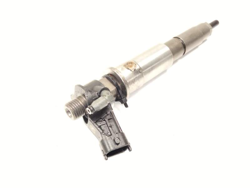 Recambio de inyector para infiniti ex 30d referencia OEM IAM 889945  