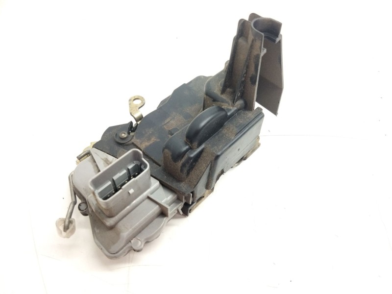 Recambio de cerradura puerta delantera izquierda para peugeot 307 break / sw (s1) 1.6 hdi referencia OEM IAM   