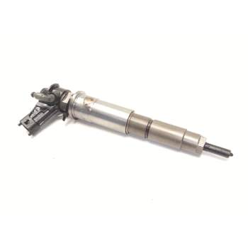 Recambio de inyector para infiniti ex 30d referencia OEM IAM 889945  