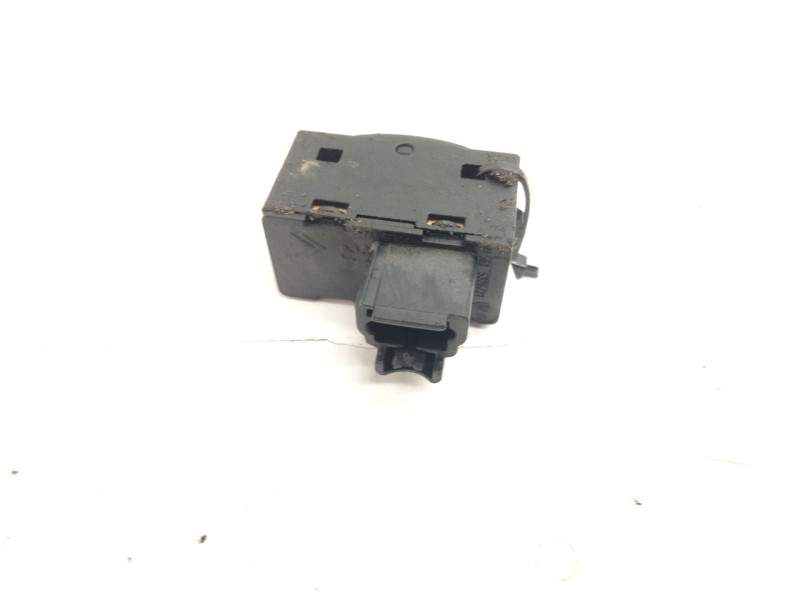Recambio de mando elevalunas trasero izquierdo para peugeot 307 break / sw (s1) 1.6 hdi referencia OEM IAM 96360166XT  