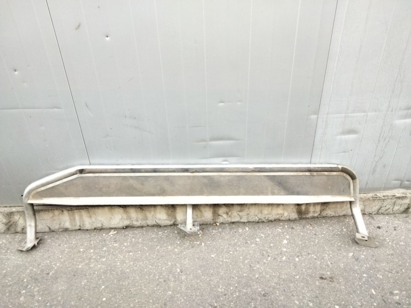 Recambio de estribo para nissan terrano/terrano.ii (r20) 2.7 turbodiesel referencia OEM IAM   