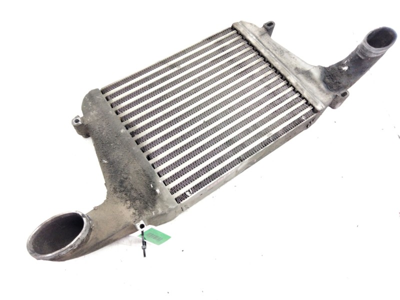 Recambio de intercooler para nissan atleon 120 referencia OEM IAM 13003005SF  