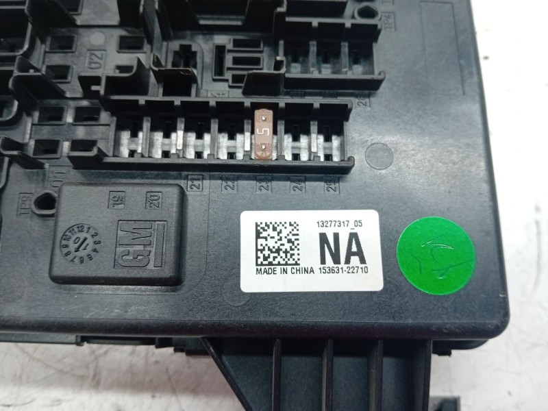 Recambio de caja fusibles para opel insignia sports tourer cosmo referencia OEM IAM 544949969  