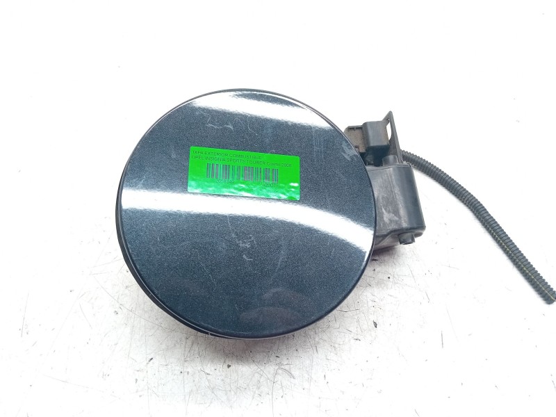 Recambio de tapa exterior combustible para opel insignia sports tourer cosmo referencia OEM IAM 13352310  