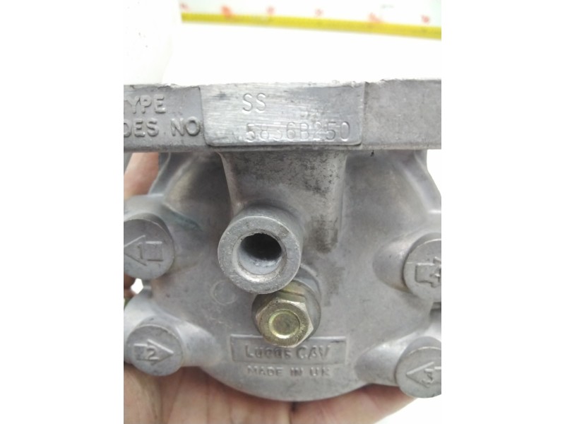 Recambio de soporte filtro gasoil para land rover defender (ld) 2.4 td4 referencia OEM IAM 5836B250  LUCAS CAV