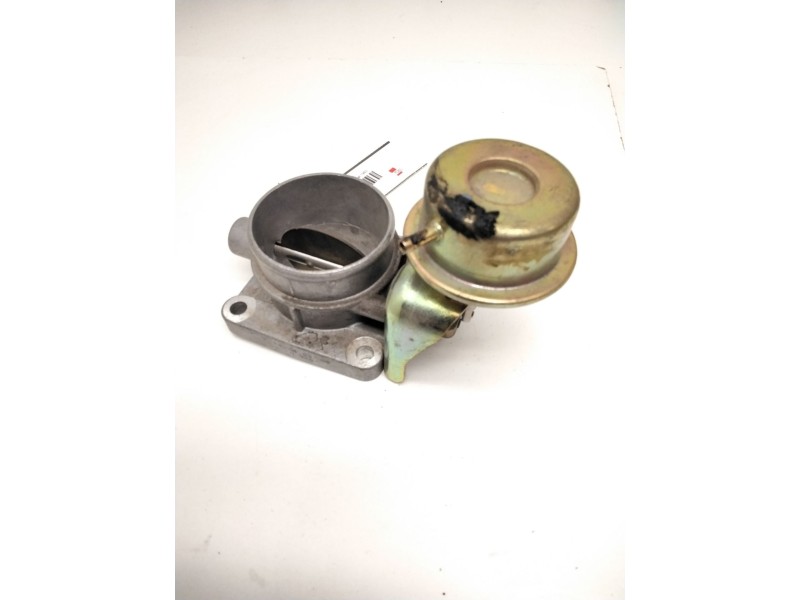Recambio de cuerpo de mariposa para nissan serena (c23m) 2.3 diesel referencia OEM IAM 71425403  