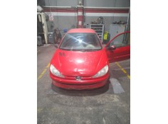 peugeot 206 berlina del año 2001