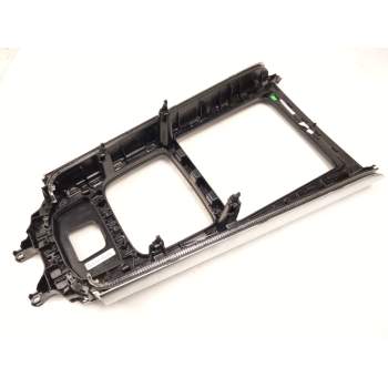 Recambio de consola central para mercedes-benz gla (h247) gla 200 (247.787) referencia OEM IAM A2476807103  