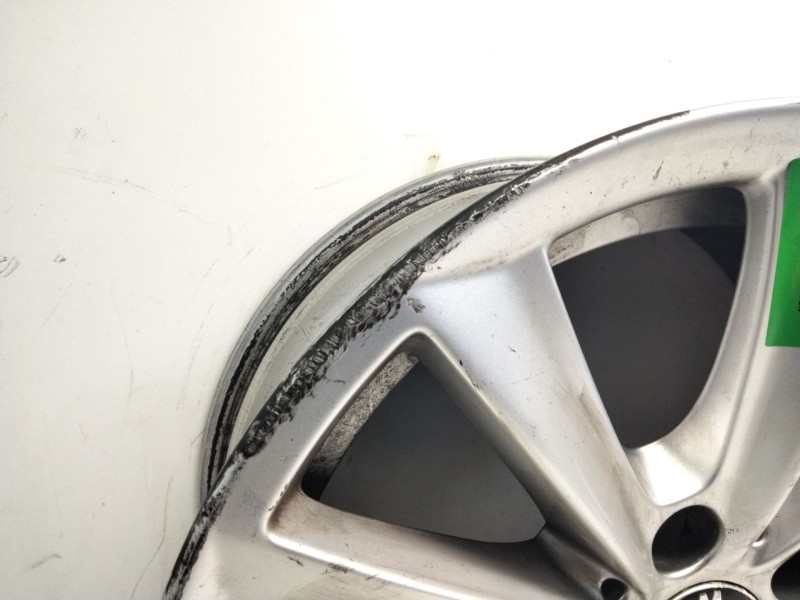 Recambio de llanta aluminio para bmw serie 5 lim. (f10) 520d referencia OEM IAM 17-5-TORNILLOS ET30 